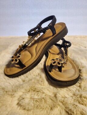 Andiamo Floral Jeweled T-Strap Sandals Size 11m
